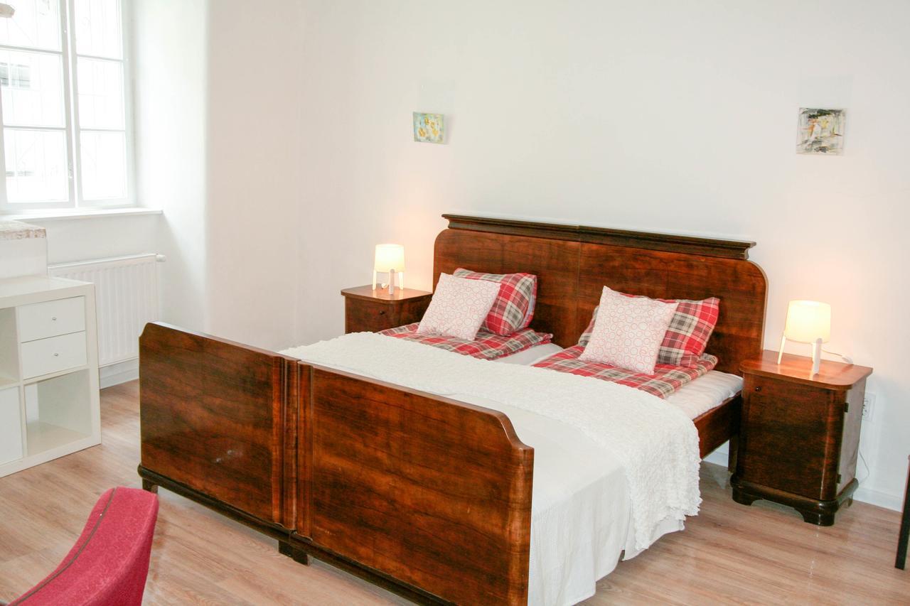 Galeria Apartman Veszprém Buitenkant foto